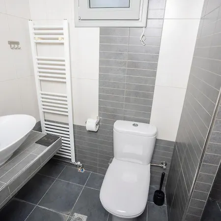 Alpha - Beachfront, Steps From Agistri, Da Noi And Blue Carpet Villa *