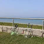 Alpha - Beachfront, Steps From Agistri, Da Noi And Blue Carpet * 佩科霍里