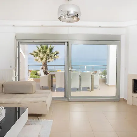 Alpha - Beachfront, Steps From Mamalouka And Blue Carpet Villa Pefkochori