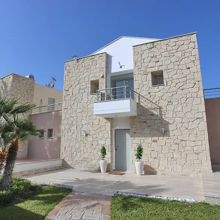 Alpha - Beachfront, Steps From Mamalouka And Blue Carpet Pefkochori