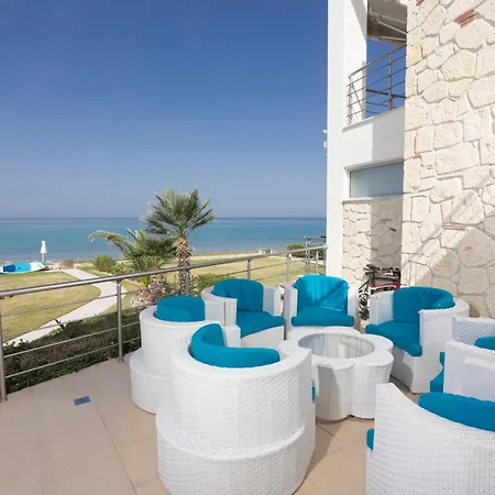 וילה Alpha - Beachfront, Steps From Agistri, Da Noi And Blue Carpet פפקוהורי