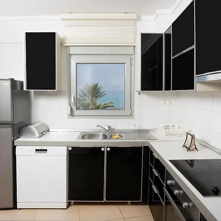 Alpha - Beachfront, Steps From Agistri, Da Noi And Blue Carpet Pefkochori