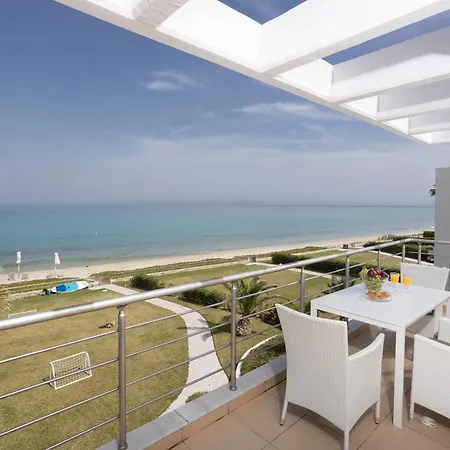 Alpha - Beachfront, Steps From Agistri, Da Noi And Blue Carpet Pefkochori
