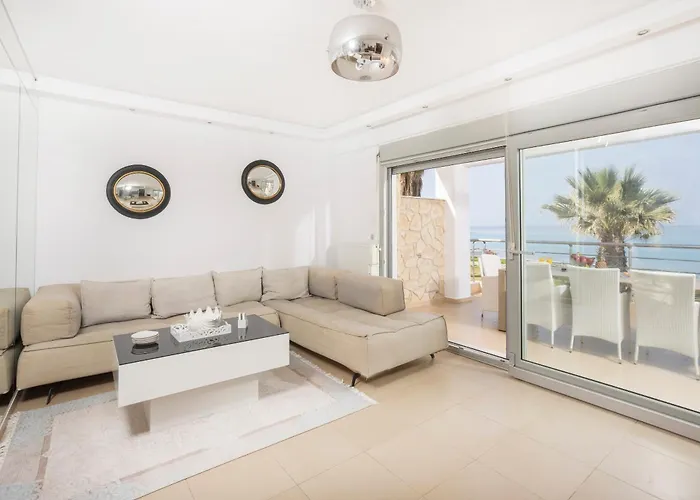 Alpha - Beachfront, Steps From Agistri, Da Noi And Blue Carpet *